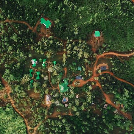 Hidden Valley Wilderness Lodge Blancaneau Екстериор снимка