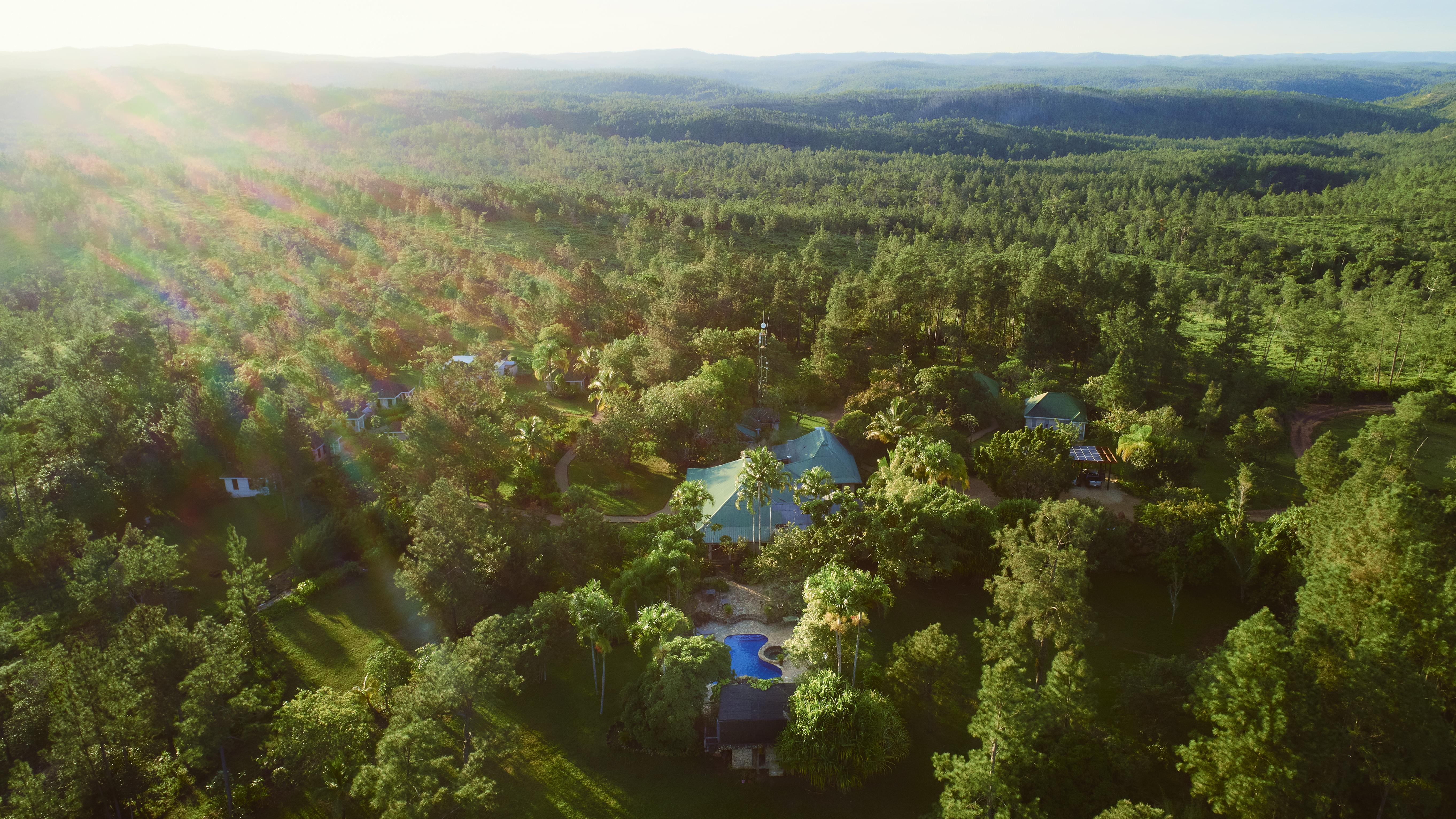 Hidden Valley Wilderness Lodge Blancaneau Екстериор снимка